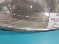 Reflektor prawy lampa przód Peugeot 407 EUROPA