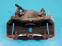 Zacisk przód prawy AUDI A4 B8 2.7 tdi (CAMA)