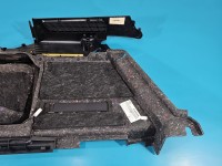 Tapicerka bagażnika prawa boczek Audi A4 B9 8W9863880A
