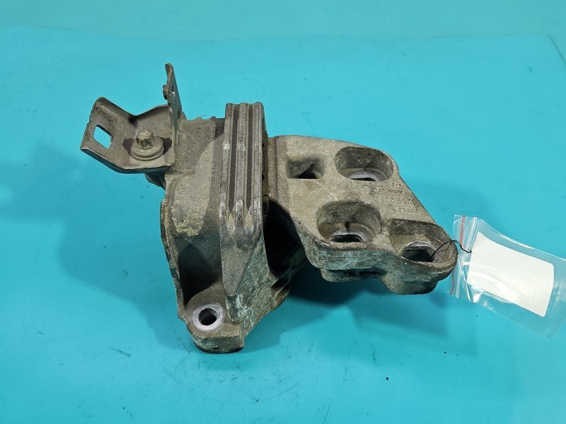 Łapa skrzyni biegów Mercedes W246 1.8 CDI