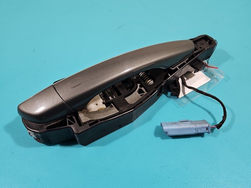 Klamka przód prawa zewnętrzna Citroen DS5 11-15 9686433680