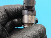 Wtryskiwacz 55492929 Opel Astra V K 1.2 12V 131KM
