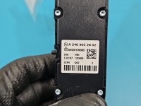 Przełącznik świateł awaryjnych MERCEDES W176 A2469052802
