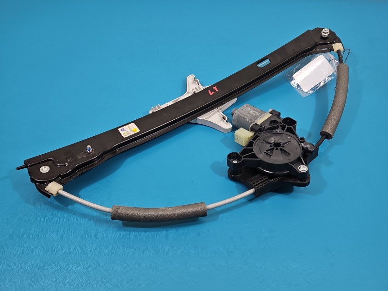 Podnośnik tył lewy SZYBY WINDA Skoda Superb III 5Q0959801A, 0130822715 kombi