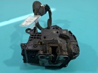 Zamek tył prawy 825002104R Renault Clio IV 12-20
