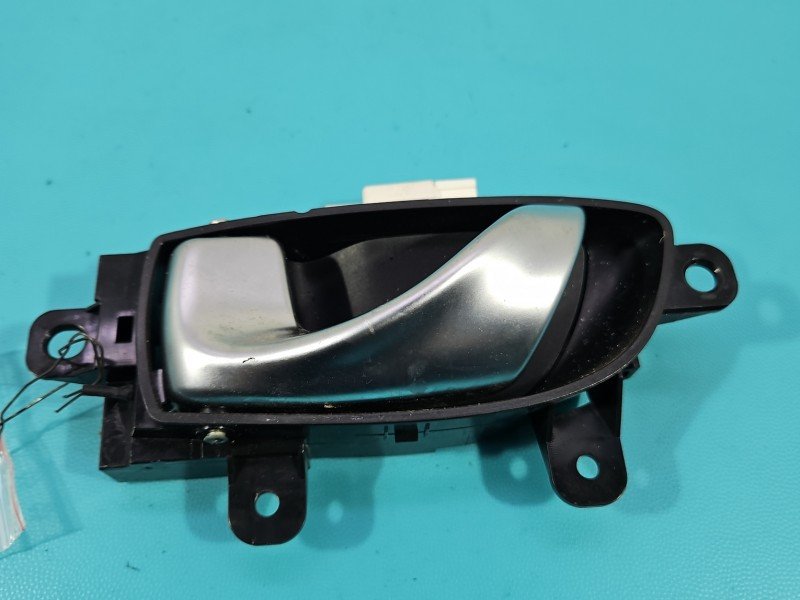 Klamka wewnętrzna przód lewa infiniti Q50 I 13-17