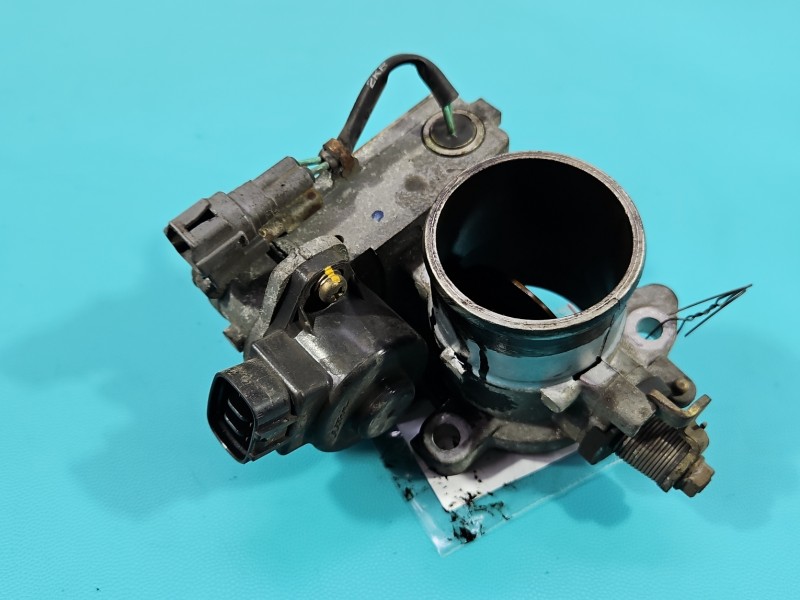 Przepustnica Toyota Corolla E12 2.0 D4D