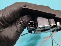 Zamek klapy tył infiniti Q50 I 13-17 sedan 3pin. Brak nr