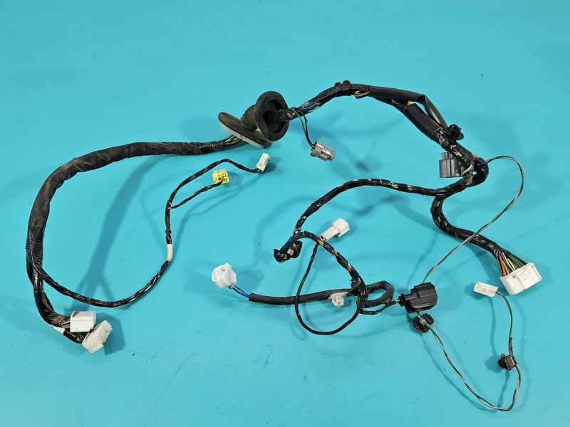 Instalacja Wiązka drzwi przód lewych Isuzu D-Max II 11-19 898159