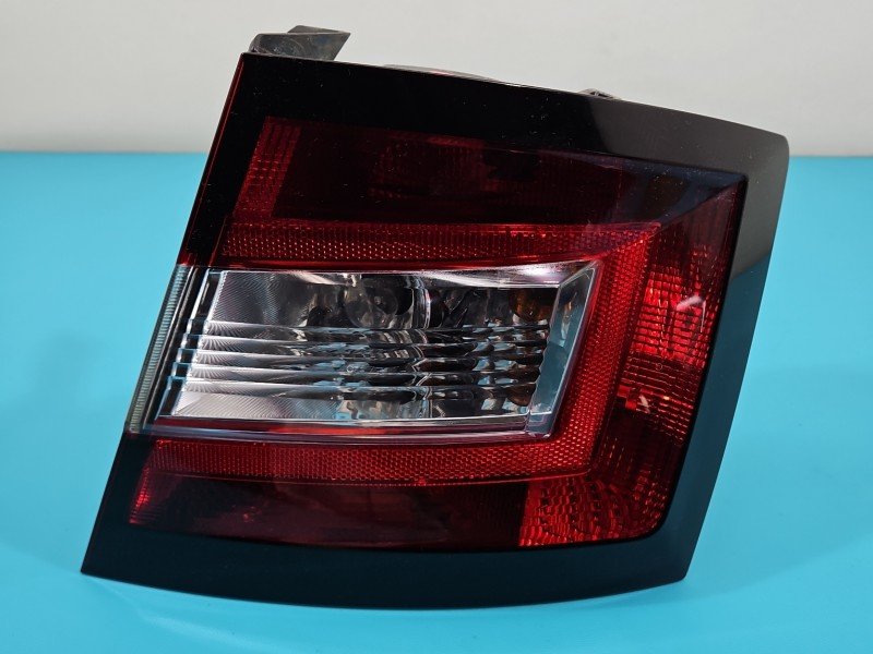 Lampa tył prawa Skoda Fabia III HB