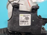 Halogen lewy Toyota Auris II
