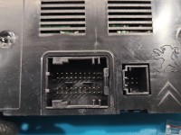 Konsola panel nawiewu Peugeot 5008 96738323XT