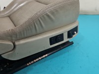 Fotel prawy przód pasażera Audi A8 D2 4d EUROPA