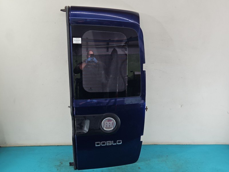 Drzwi tył prawe Fiat Doblo II HB 5d 487 Drzwi tył prawe Fiat Doblo II HB 5d 487