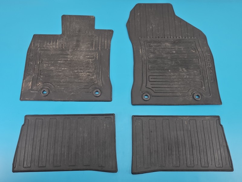 Dywaniki komplet LEXUS CT 10-22