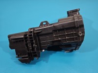 RURA OBUDOWA Rezonator Peugeot 3008 II 1.6 T hybrid4