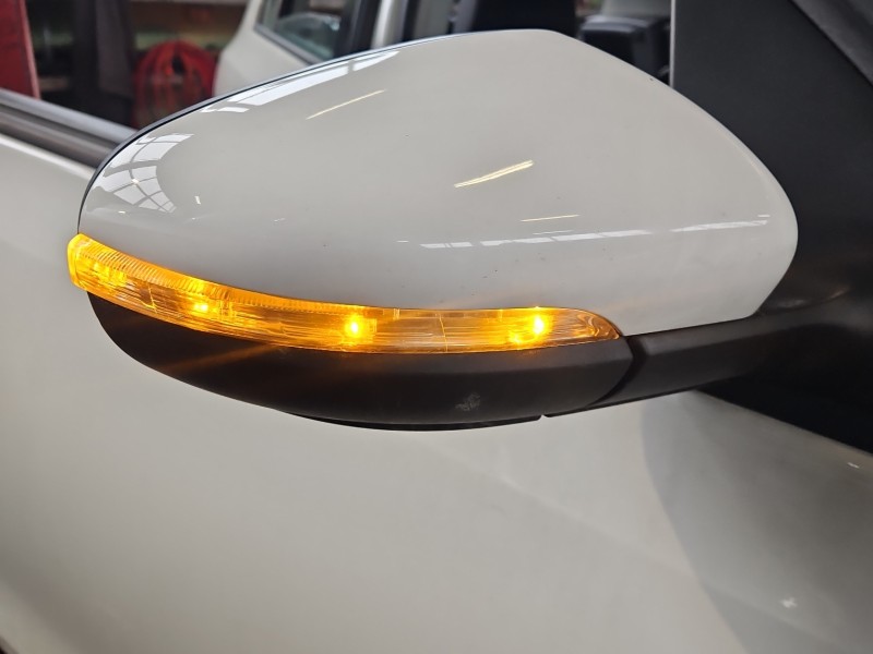 Lusterko prawe Vw Golf VI LB9A HB / EUROPA / LAKIER: LB9A / 6pin / Odpryski europa