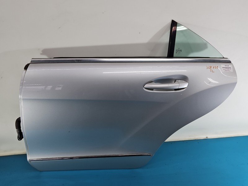 Drzwi tył lewe Mercedes CLS II C218 W218 218 sedan 4d srebrny 775