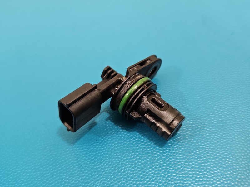 Czujnik położenia wałka rozrządu Renault Master III 10-24 2.3 dci 237317626R