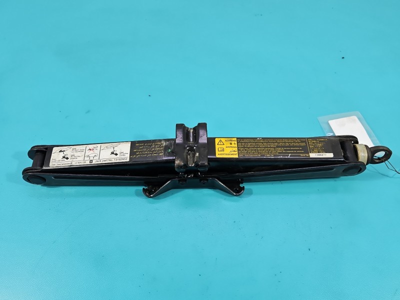 lewarek Podnośnik samochodowy trapezowy Opel Zafira B