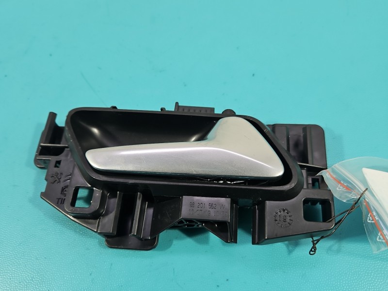 Klamka wewnętrzna przód prawa Peugeot 508 II 18- 98201552