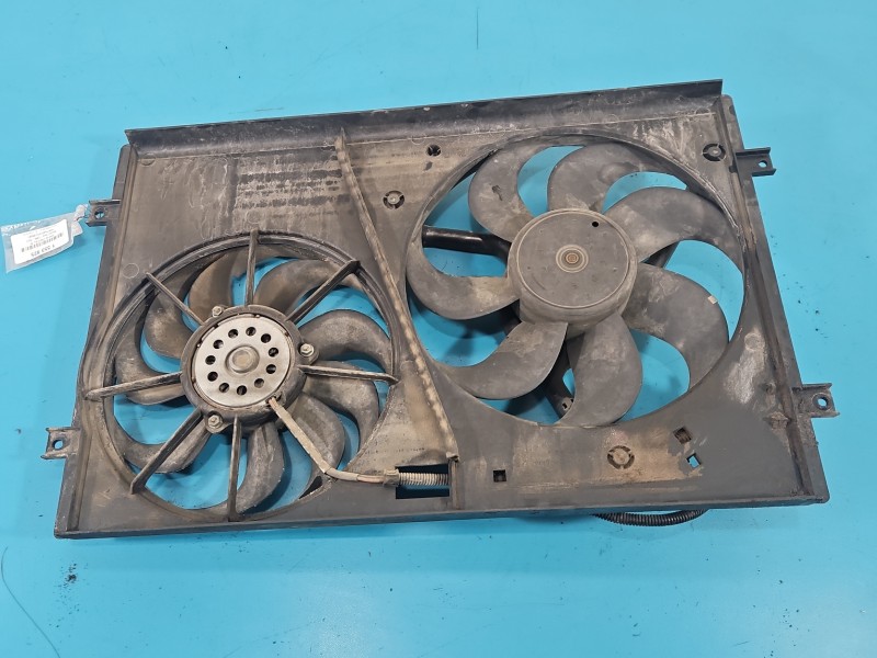 Wentylatory Wentylator chłodnicy Skoda Fabia I 6Q0121207F 1.2 6V