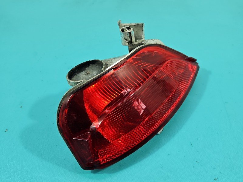 ODBLASK ZDERZAKA Renault Megane IV 265804833R