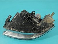 Reflektor prawy lampa przód Vw Passat B5 EUROPA