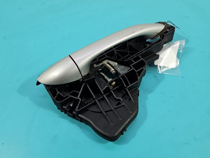 Klamka tył prawa zewnętrzna Mercedes W169