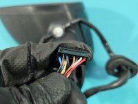 Lusterko lewe Audi A4 B9 elektryczny, Europejska, Kod lakieru: LY9T, Składane elektrycznie, pęknięcie na kierunkowskazie,...
