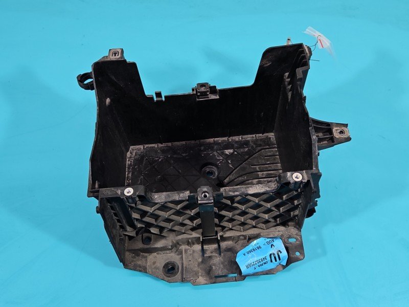 Obudowa akumulatora podstawa Renault Fluence 244466737R, 349352256R 1.6 16V (H4MD738) Obudowa akumulatora podstawa Renault Fluence 244466737R, 349352256R 1.6 16V (H4MD738)