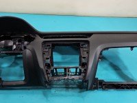 Deska rozdzielcza airbag pasażera kokpit Skoda Octavia III