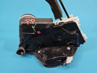 Zamek przód prawy Honda CR-V V 16- EUROPA 6pin, uszkodzona plastikowa obudowa