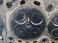 Głowica BMW E87 7785876 2.0d