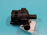 Pompka obiegu wody pompa Mercedes E C207 A207 3.0 cdi A2118350364, 0392023000