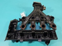 Pokrywa zaworów Volvo V50 S40 II 2.0d