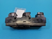 Przełącznik szyb Nissan Juke I F15 10-19 EU 25401-1KA5E