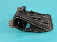 Mocowanie akumulatora uchwyt akumulatora Toyota Rav4 IV