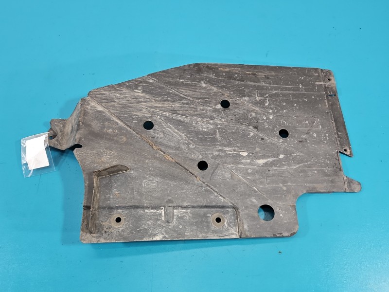 Osłona ZAŚLEPKA PLASTIK PODWOZIA Bmw F32 F33 F36 7258049