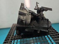 Skrzynia biegów Vw Passat B6 1.6 8V