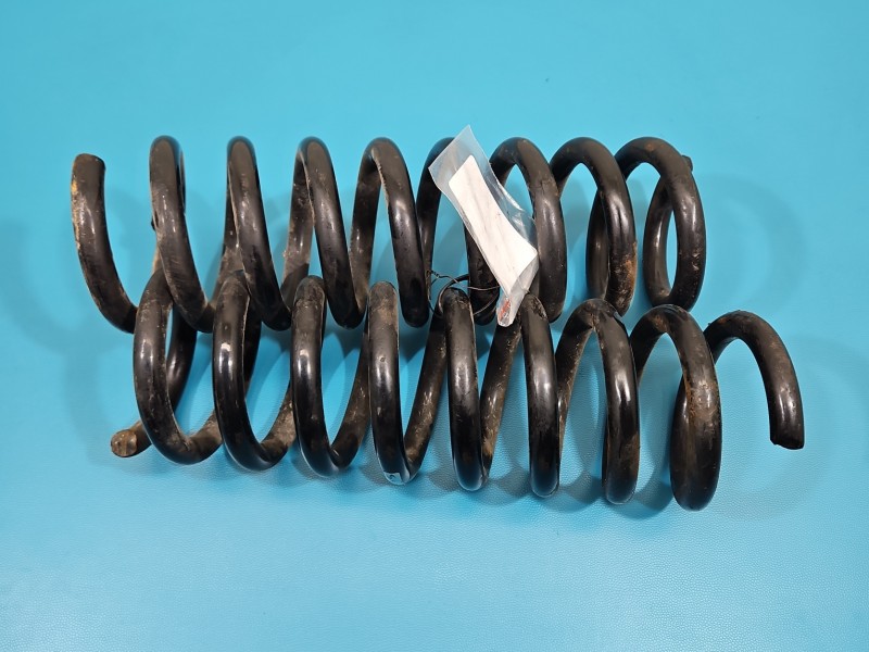 Sprężyny tył komplet Mercedes W203 sedan