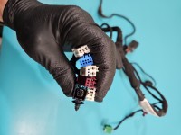 Instalacja Wiązka drzwi przód prawych Jeep Grand Cherokee IV WK2 P68136763AD