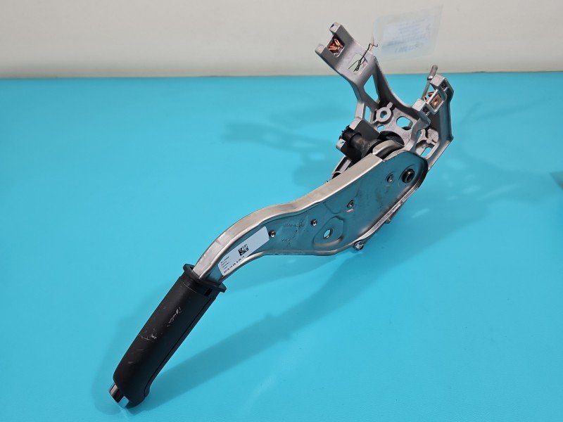 Dźwignia hamulca ręcznego Opel Astra V K