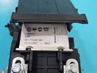 DŹWIGNIA LEWAREK WYBIERAK LINKI Audi A8 D3 3.0 tdi BNG