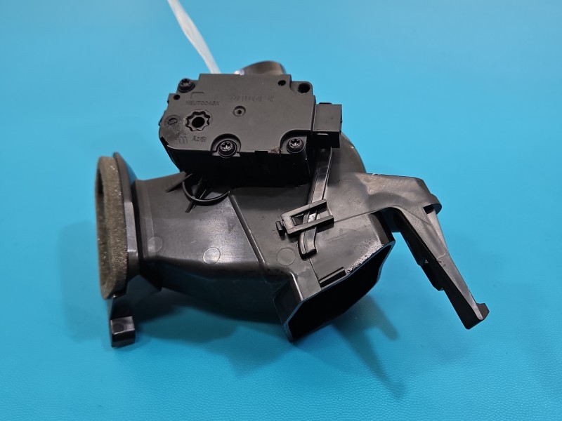 Silniczek nawiewu NAGRZEWNICY Mercedes W222 A2228300846 EUROPA