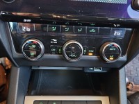 Konsola panel nawiewu Skoda Octavia III 5E0907044BA