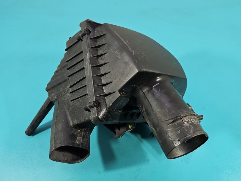 Obudowa filtra powietrza Renault Trafic III H8201333223 2.0 dci