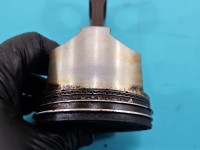 Tłok Suzuki Grand Vitara II 2.0 16V (J20a) 140KM