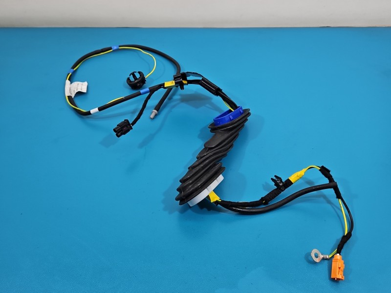 Wiązka klapy tył Opel Grandland 9841328680