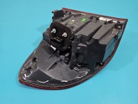 Lampa tył prawa Producent części: BMW, ZEWNĘTRZNA W BŁOTNIK Przerabiana na Europejską BMW X5 F15 HB